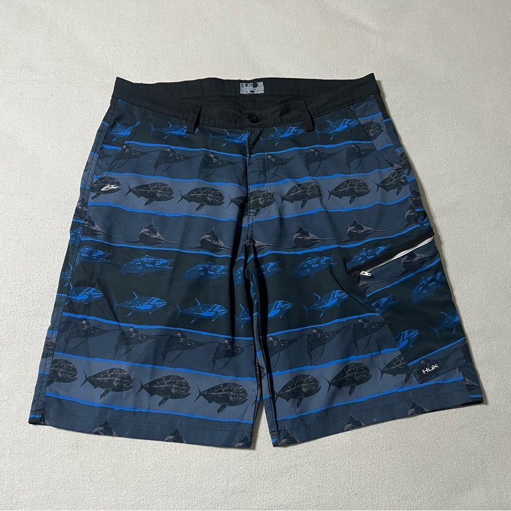 Huk Performance Mens‎ 36 Fishing Blue Graphic Board Shorts